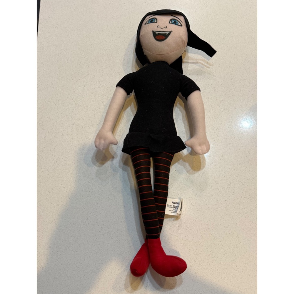 Kellytoy Hotel Transylvania Mavis Dracula Plush Doll 2015 Black Red 14 Inch